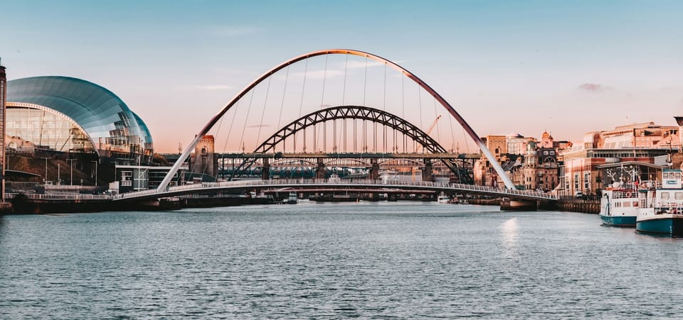 Cityscape photo of Newcastle and Gateshead, U.K.